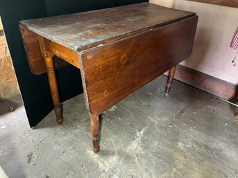 B/ Vintage Wood Drop Leaf Table