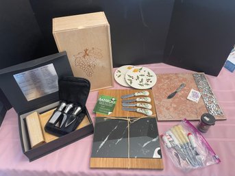 DR/ 7pcs - Cheese Spreaders, Cutting Boards, Knives, Wood Wine Box: Seagull Pewter, Lenox Etc
