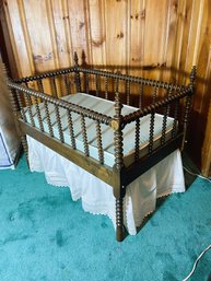 3B/  Charming Vintage Dark Wood Spindle Crib With Mattress