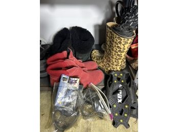 B/ 8pcs Womens Winter Shoe Bundle Size 9-10: Uggs, Sperry Top Sider, Ice Grippers, Yak Trap, 2 Umbrellas