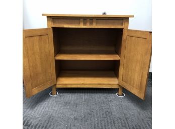 Pretty Wood 2 Door Cabinet