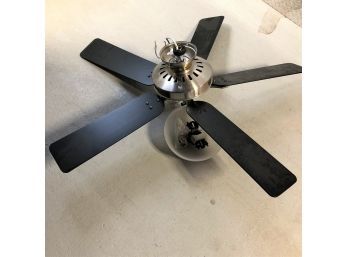 5 Blade Ceiling Fan W/light Fixture