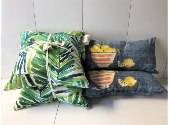 2 Pairs Of Decorative Outdoor Chair Toss Pillows