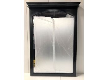 Lovely Black Arched Wall Mirror With Mantle-style Top