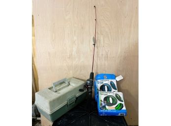 G / Fishing Bundle - Dock Demon Short Pole, Tackle Box & 2 Boxes Hand Fishing Flip Reels