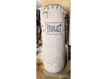 G / Everlast Heavy Boxing Punching Bag