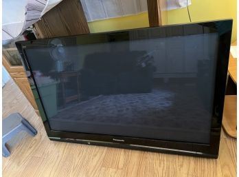 3 / Panasonic Viera 50' Flat Screen TV