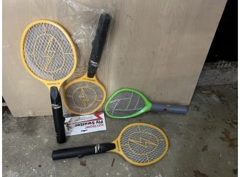 G / Bundle Of Electronic Fly Swatters - Harbor Freight