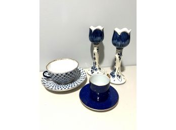 C/ Pair Of Pretty Ceramic Delft Blue Tulip Candle Holders & 2 Cups Saucers