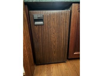 F/ Small Dorm Size Refrigerator Freezer By Emerson