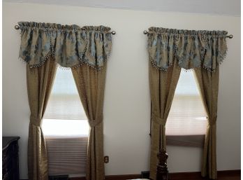 A/ Pair Of Elegant Window Drapes By Waterford Linens #85788