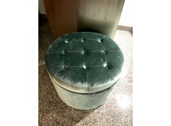 C/ Lovely Round Tufted Blue Velvet Storage Ottoman