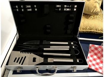 C/ Grilling Tool Set Inside Case By Barbesear