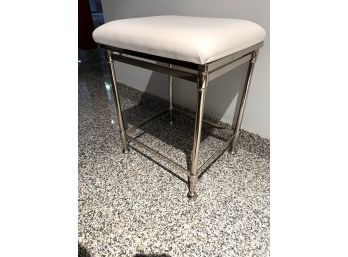 C/ Chrome Vanity Stool White Linen-Like Upholstered Cushioned Seat