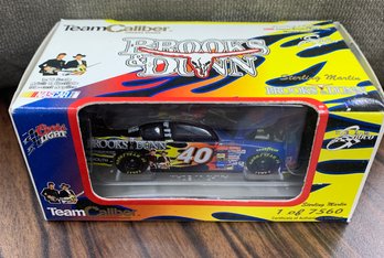 Brooks & Dunn Team Caliber NascR Collectible Car 1:64