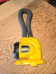 Dewalt DW919 18V Flexible Cordless Flashlight Work Light (Tool Only) #2