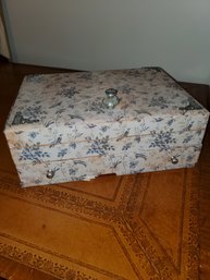 Vintage Jewelry Box White Blue With Candles