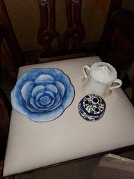 .Blue Ceramic Flower Bowl, China White Sugar ,  Terra-cotta Style Round Box