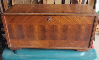 Cedar Chest Brown Wood Antique