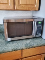 Magic Chef Microwave 23'w X 13.5'h