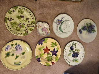 Misc Design Plates Set Of 7 Yellow Floral