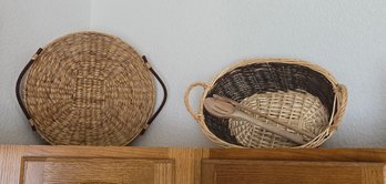 Basket/plate - With Wooden Spoon - Set Of 2 - #2