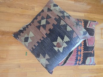 Aztec Design Big Pillows (2)