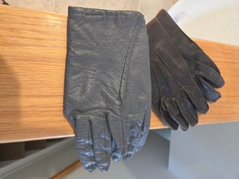 Gloves - Set Of 2- S/M  - #2