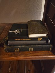 Books: Bibles Set Of 4