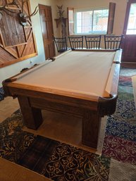 Koher 1980 Pool Table With Sticks/balls And Accessories