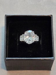 Ring CZ Round 3 Stones Sz 6  # 14