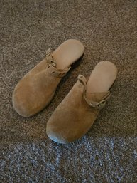 Mules Brown Sz 5