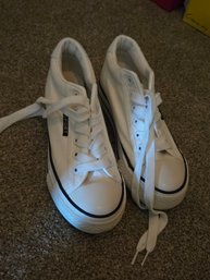 Jinnle Sport Tennis Shoes White Sz 35