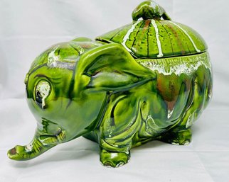 Retro Cool Green Elephant Cookie Jar