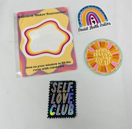 New Rainbow Suncatcher And 3 Stickers - Set 4