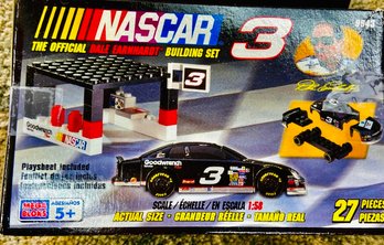 Nascar Dale Earnhardt Mega Blocks 5