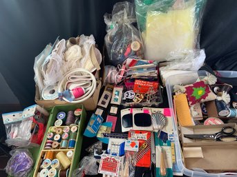 Large Lot Os Sewing Items