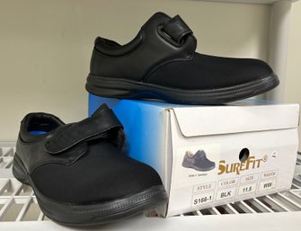 Sure Fit Black Size 11.5 WW Mens Shoes