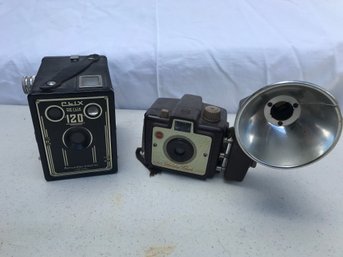Vintage Film Cameras Clix 120  By Metropolitan Industries And. Holiday BrownieHoliday Brownie Kodak