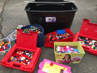 Extra Large Tote Filled With Various Pieces Of Legos, See Pics