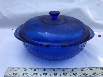 Blue Pyrex 2 Quart Dish With Lid