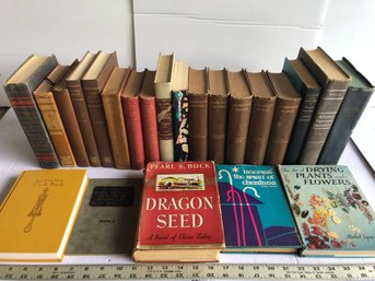 Lot Of Various Vintage Books, See Pics E