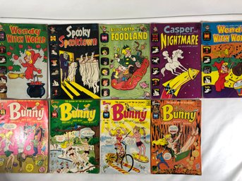 9 Giant Harvey Comics From The 1960s, Bunny, Wendi, Spooky, Casper, Foodland