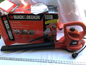 Black And Decker, Leaf Blower And Vacuum. Tested And Works, Includes Accessories, Nice Condition
