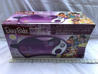 Easy Bake Oven - Missing The Baking Pan And No Mix. Untested.
