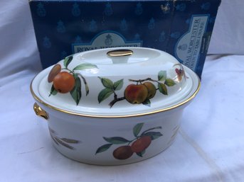 Royal Worcester Oven To Tableware Oval Game Casserole Size, Evesham Gold, New