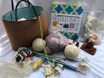 Lot Of Needlecraft And Stitching Supplies, See Pics
