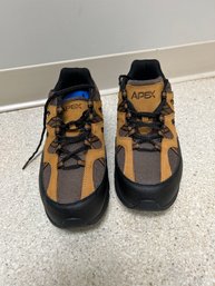 Apex Mens 11 XW Tan/ Black Hiker Shoes