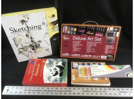 Sketching And Oil Pastel Drawing Supplies, Some New Some Used, See Pics