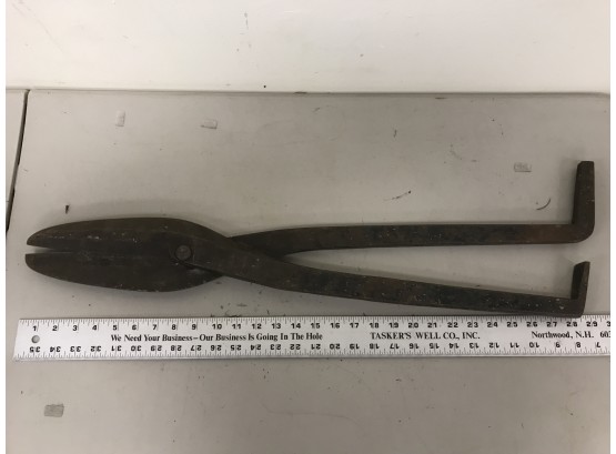 Large Heavy Metal Snips, 30 Inches Long